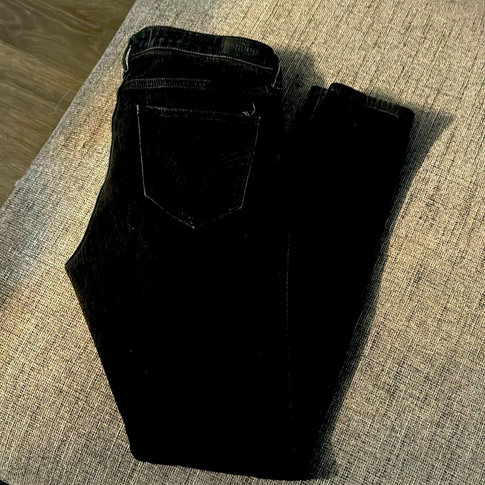 Hollister high-rise, super skinny, soft, stretched jeans
